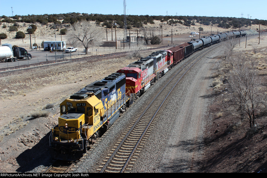 BNSF 8712, BNSF 102 & BNSF 135